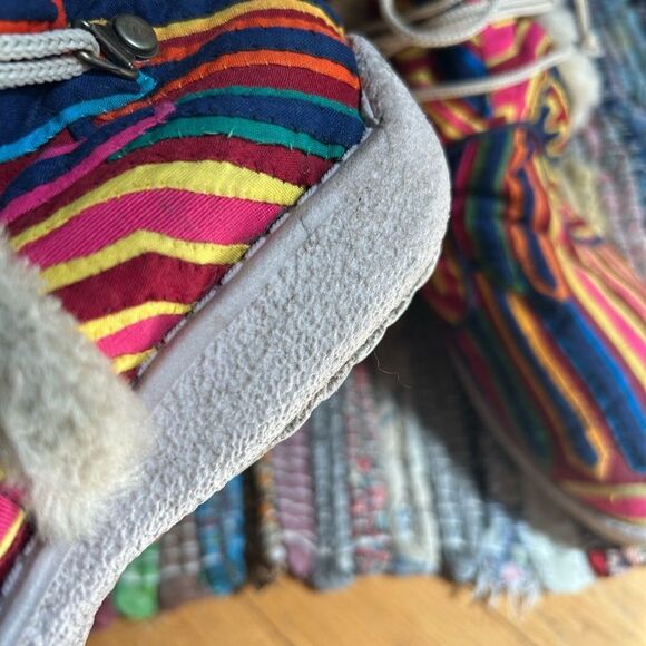 Artemola Handmade Women's Mola Lace Up Boots Size 38 / 8.5 - Picture 10 of 16